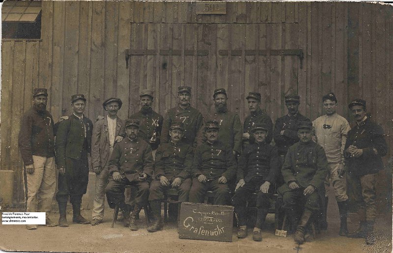 1 grafenwohr18a.jpg - Photo N° 1a : Camp de Grafenwöhr - Présence d'hommes des 113e et 313ème régiments d'infanterie - Paul BROSSARD, du 113ème régiment d'infanterie, écrit à Madame BROSSARD rue de la Péronnière à Bomorantin (Loir-et-cher).