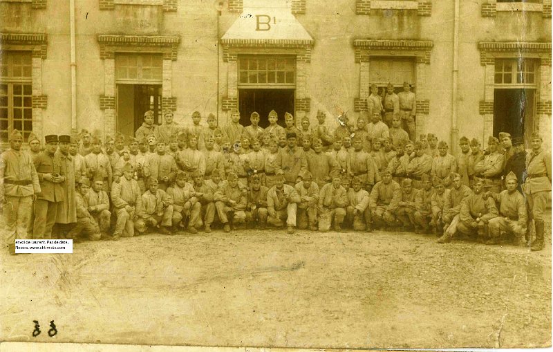 regiment13 21.jpg - Photo N° 21 : Photo prise à Nevers.