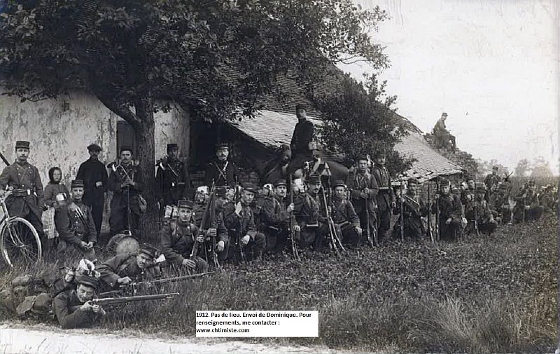 regiment72 30.jpg - Photo N° 30 : Une marche du 72ème régiment d'infanterie en 1912.