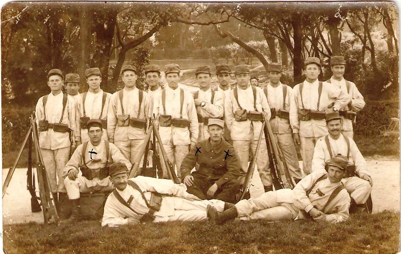 regiment95 15a.jpg - Photo N° 15 recto : Carte envoyée de Bourges en mai 1915 par Joseph BLOND, 30ème compagnie, 5ème section du 95ème régiment d'infanterie