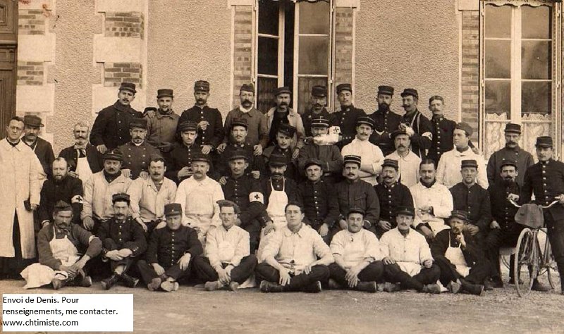 sectioninfirmiers6 4.jpg - Photo N° 4 : Photo de Henri Malère de la 6e section d’infirmier à l’hôpital militaire de Châlons-sur-Marne.