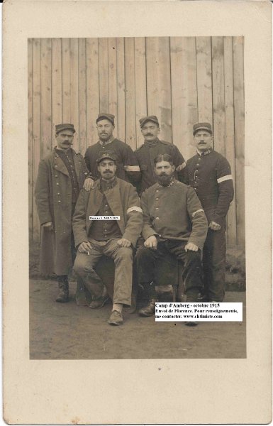 Amberg2a.jpg - Photo N° 2 recto : Maurice CARENTON né Orléans le 05/05/1887 (Matricule 589, Orléans) au camp d'Amberg (Allemagne).